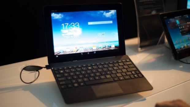 Asus New Transformer Pad TF701T (Bild: Fabian Hamacher/Golem.de)